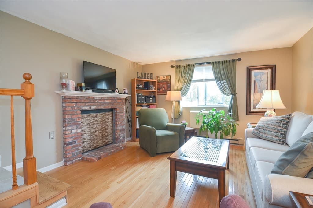 6 Erick Rd #75 photo 4