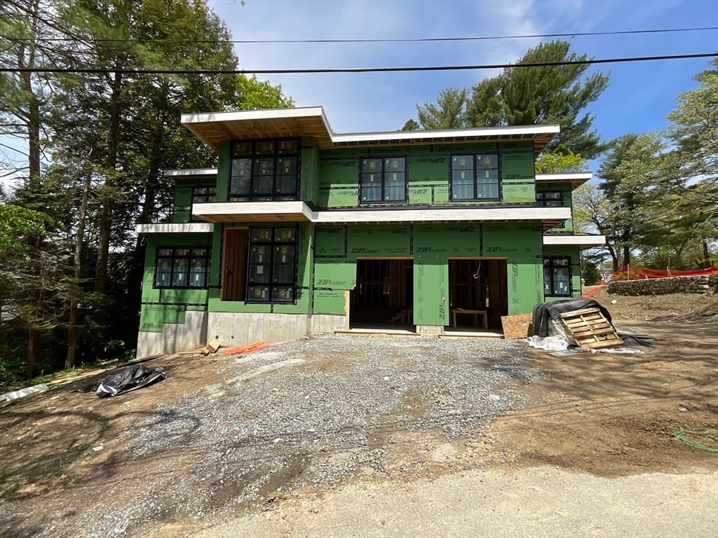 176 Hillcrest Rd photo 2