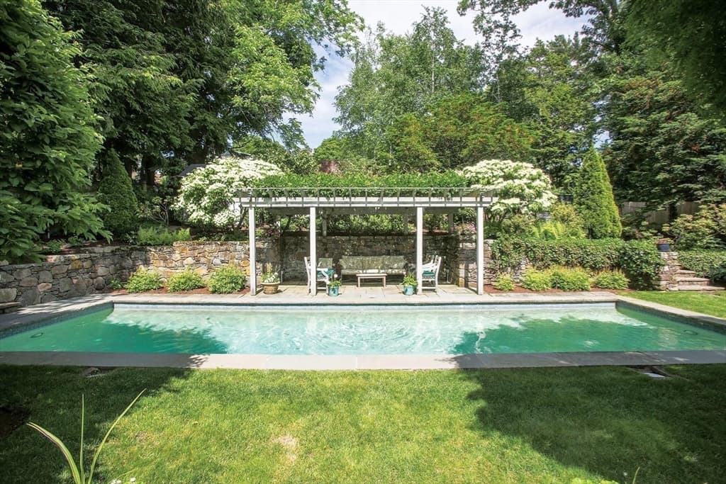 42 Jefferson Rd. photo 4