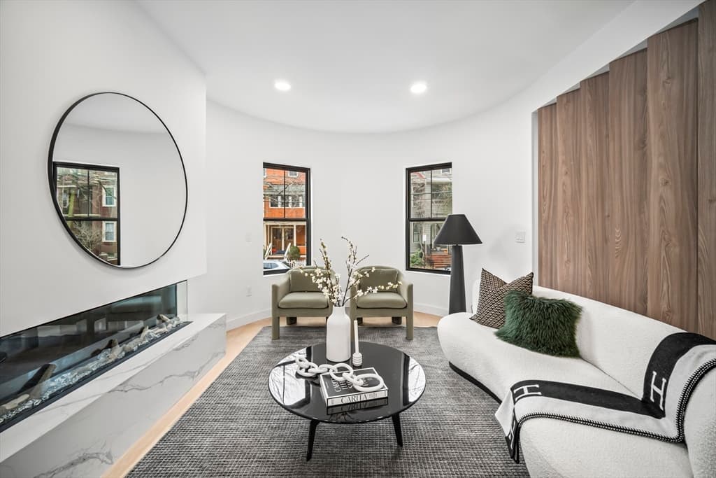 19 Leonard Ave #1 photo 4