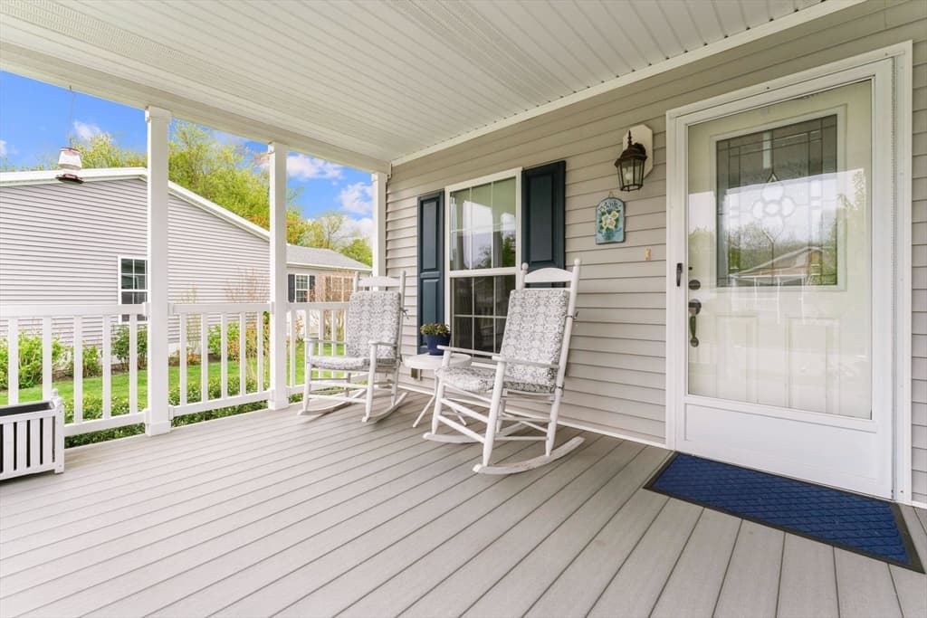 3 Rebecca Rd. photo 5
