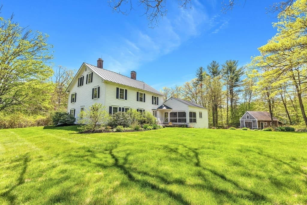 196 South Rd. photo 2