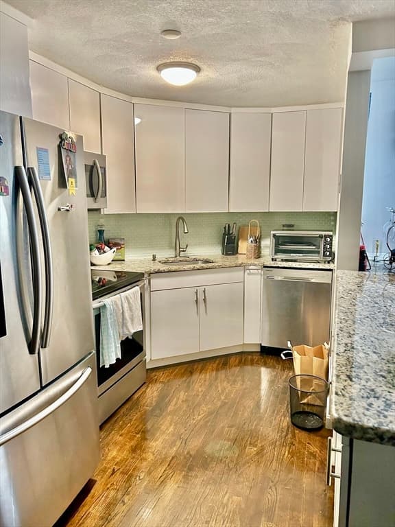 205 Ferry Street #101
