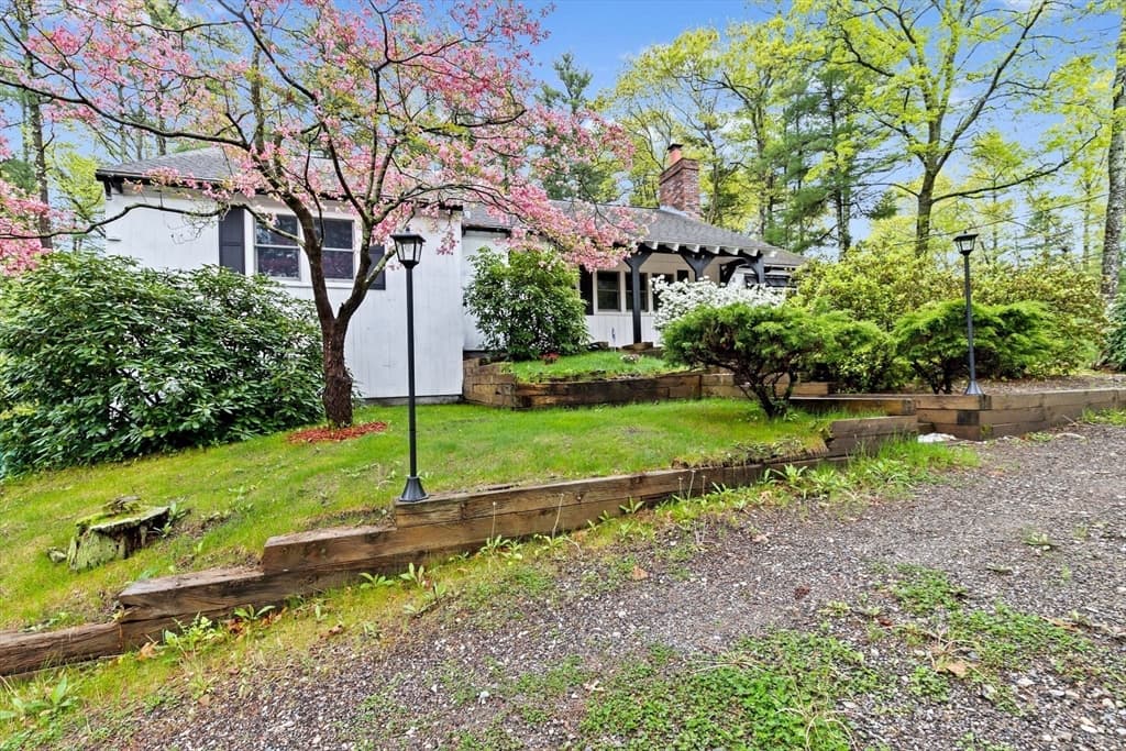 28 Brook St photo 3