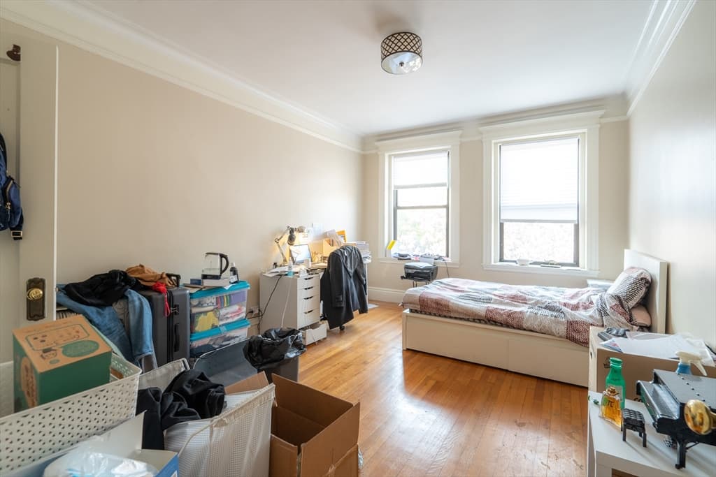 466 Commonwealth Ave #301 photo 4