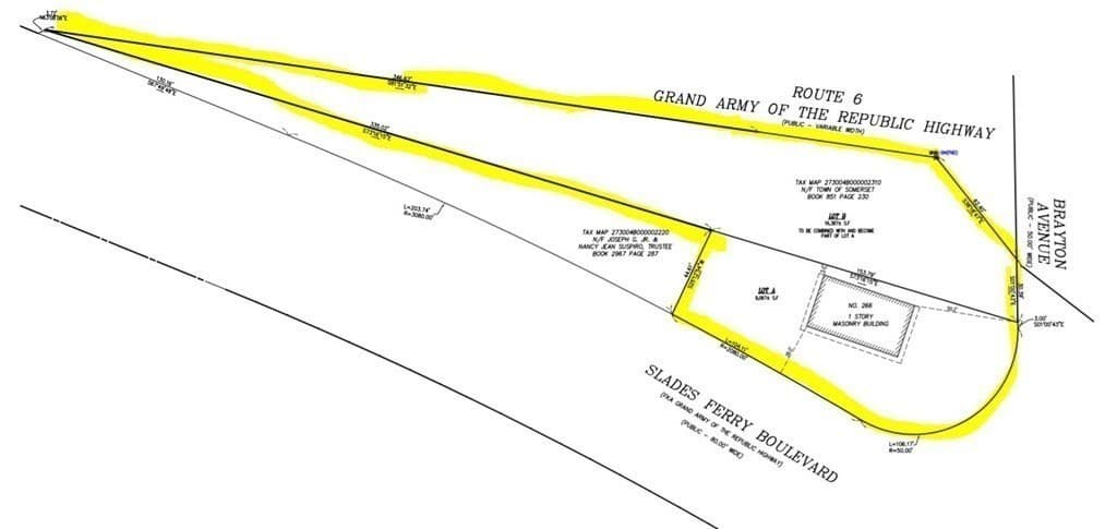 266 Slades Ferry Ave photo 2