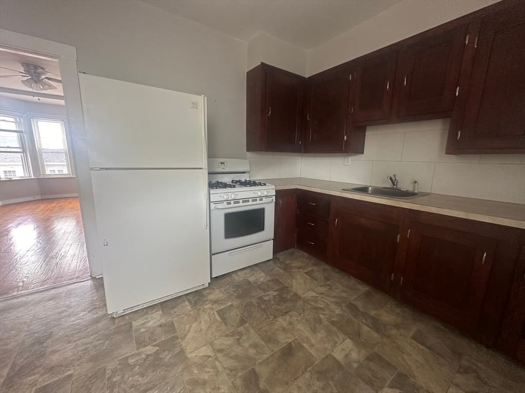 2 Thomas St #2S photo 4