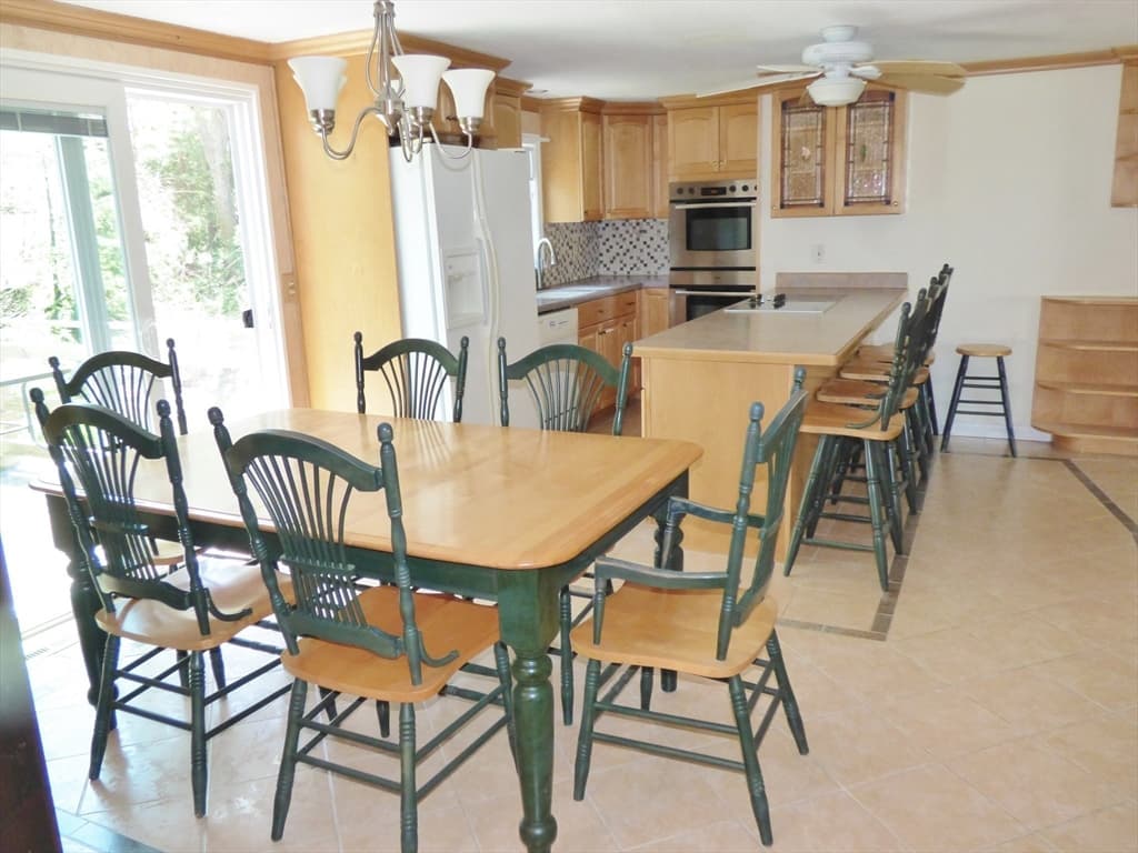 18 Limerick Ct photo 5