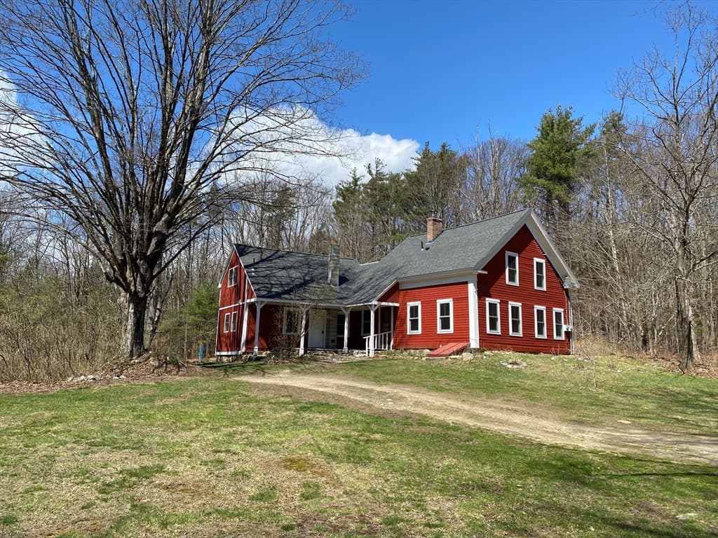 142 Flower Hill Rd