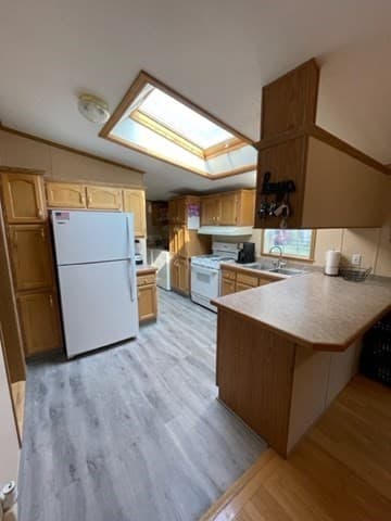 40 Westbridge Rd photo 5