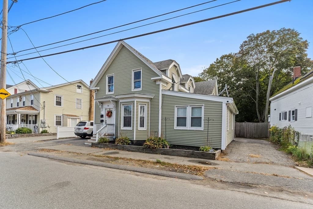56 Lynn St #2 photo 2
