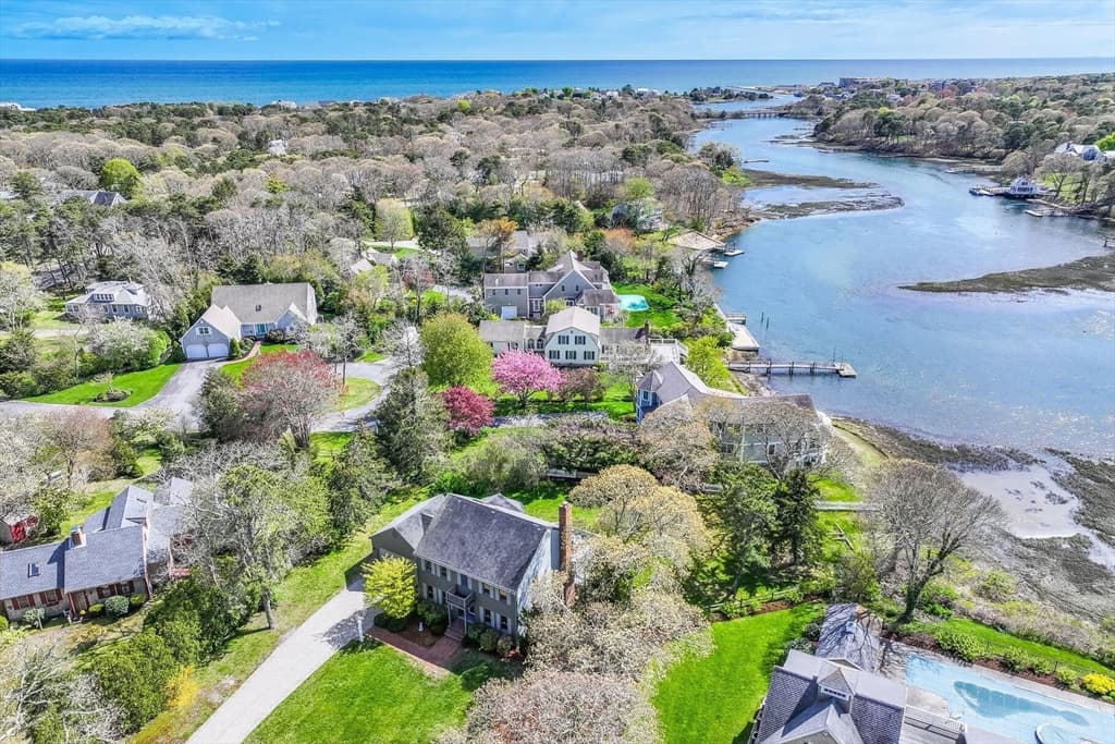 7 Shoal Hope Dr photo 3