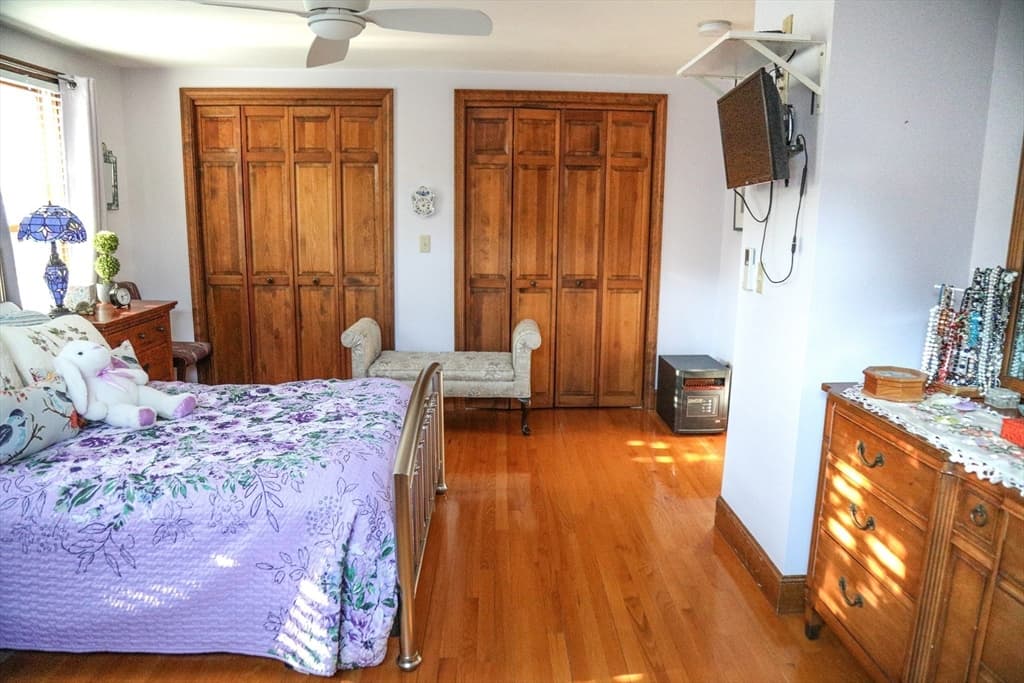 2 Wentzell Ave. photo 5