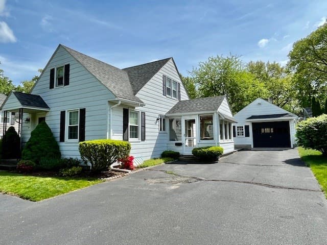 83 Pilgrim Rd