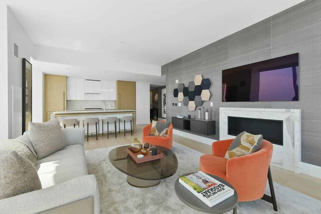 380 Harrison Ave #1108 photo 5