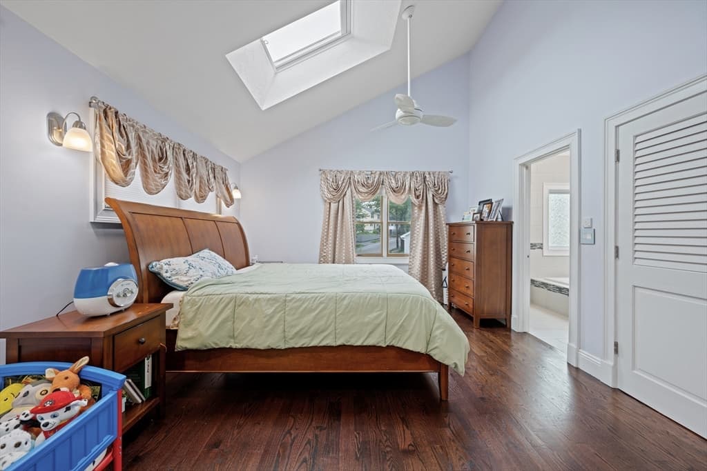 28 Collamore St #28 photo 5