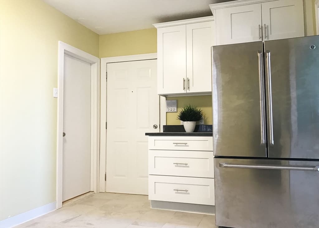 131 Orleans #2F photo 3