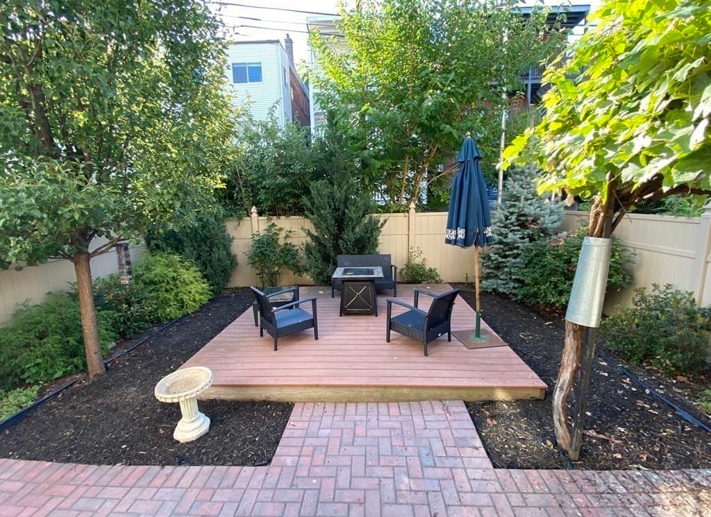 131 Orleans #2F photo 5