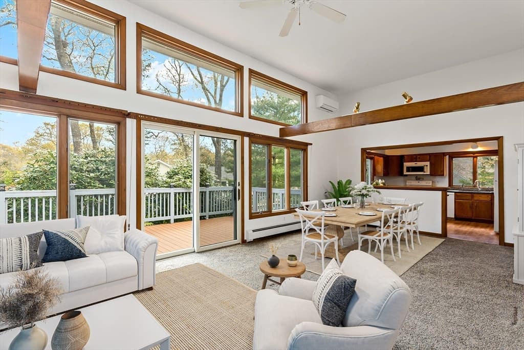 11 Tupelo Road