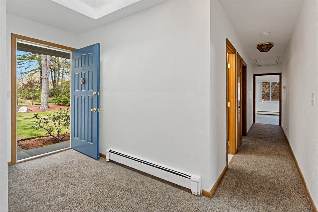 11 Tupelo Road photo 5