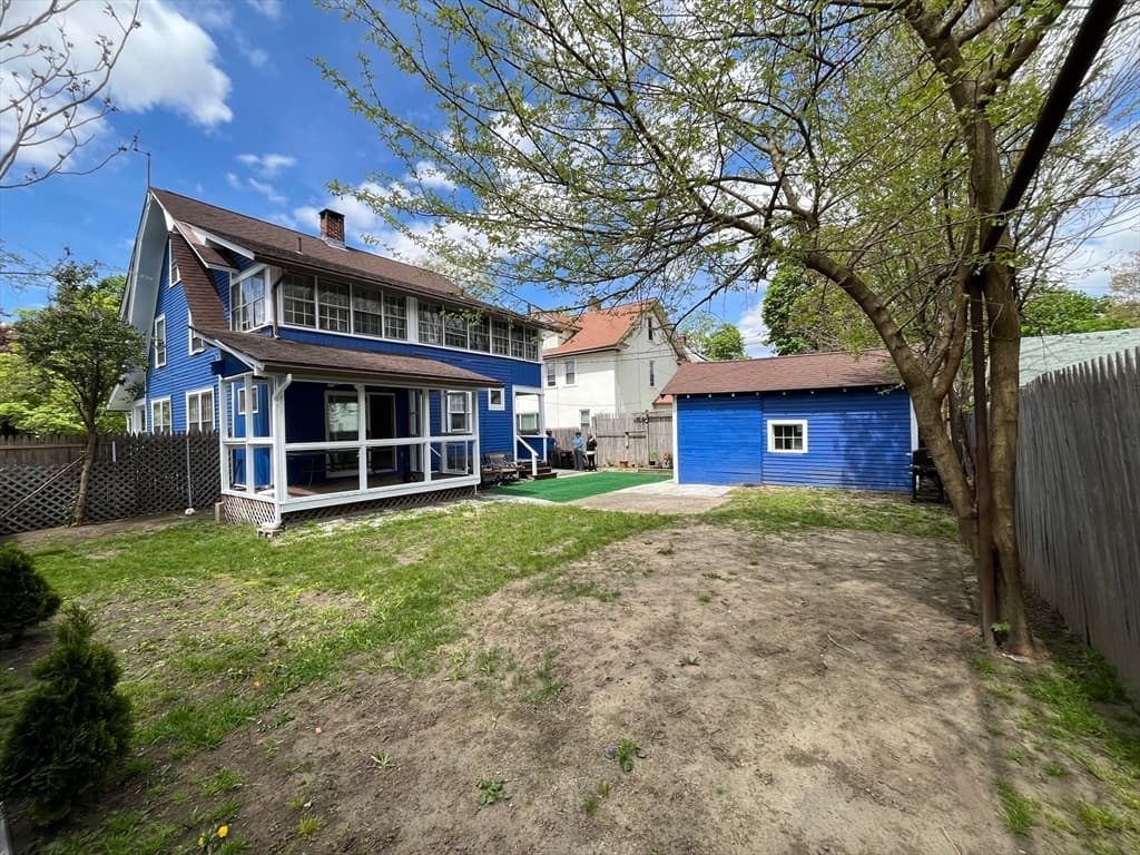 45 Eton St photo 3