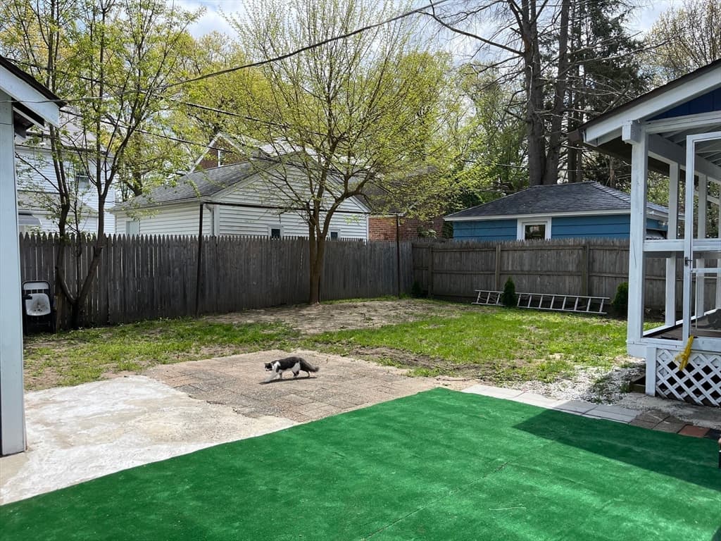 45 Eton St photo 5