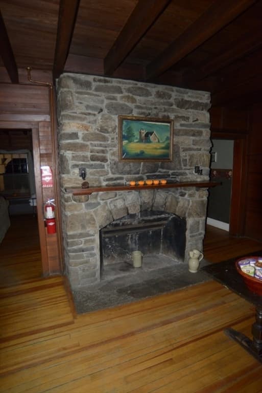 885 Washington Mt. Rd. photo 5