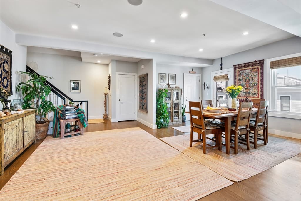 84 Romsey St #3 photo 5
