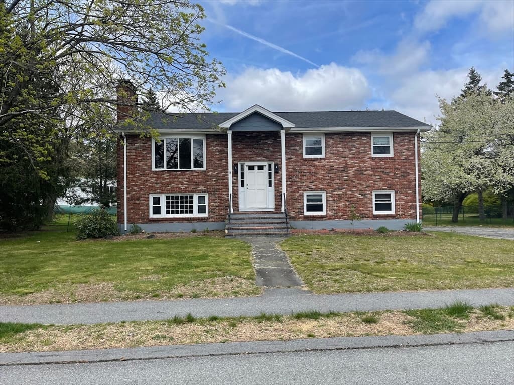 8 Jefferson Ave