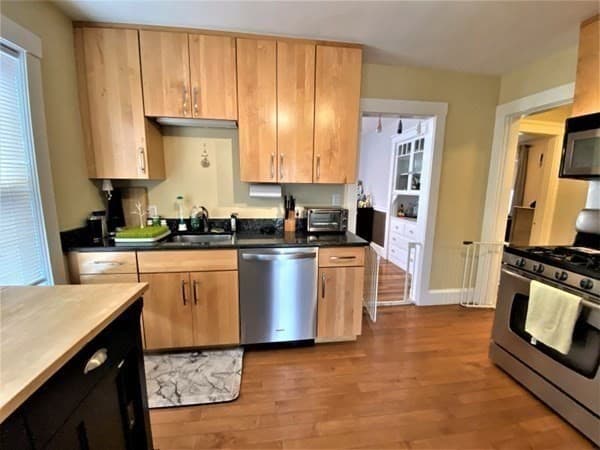 16 Fairmont Street #16 photo 2