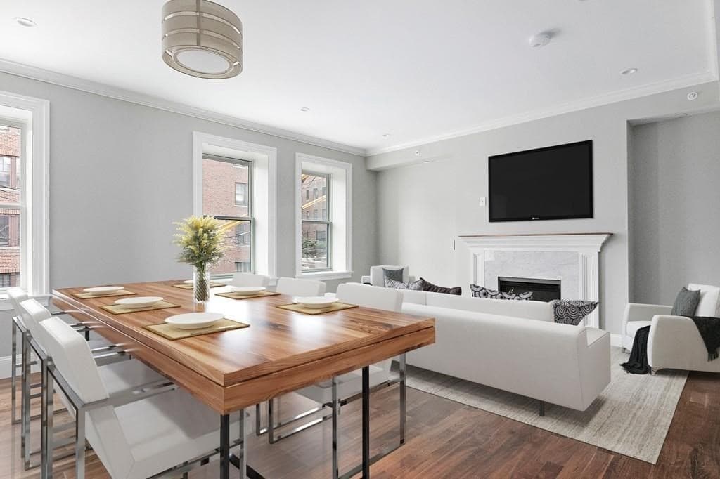 324 Tappan Street photo 5